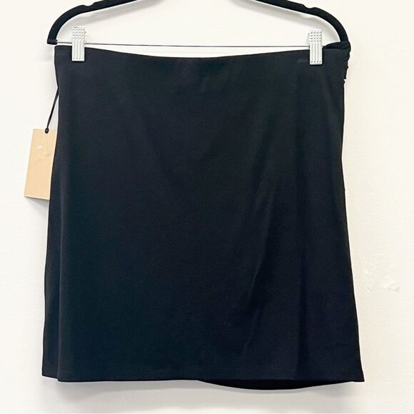 Halogen Twist Tie Waist Knit Mini Skirt – Black | Size Medium - Picture 2 of 7